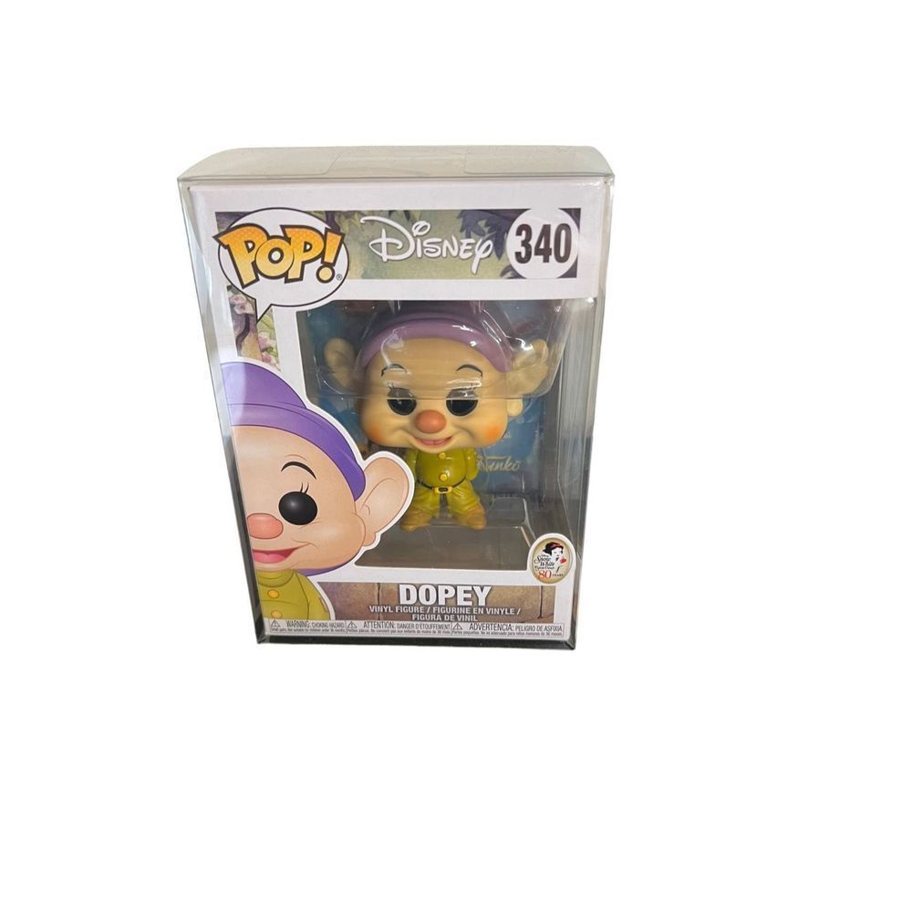 NWT Funko Pop Snow White Dopey